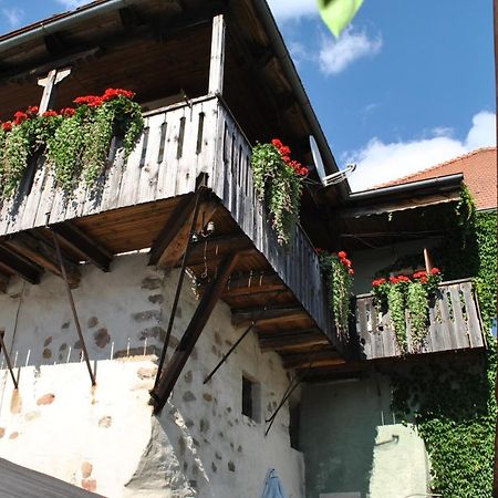 Hotel-Pension Schwarzer Adler Nabburg Buitenkant foto